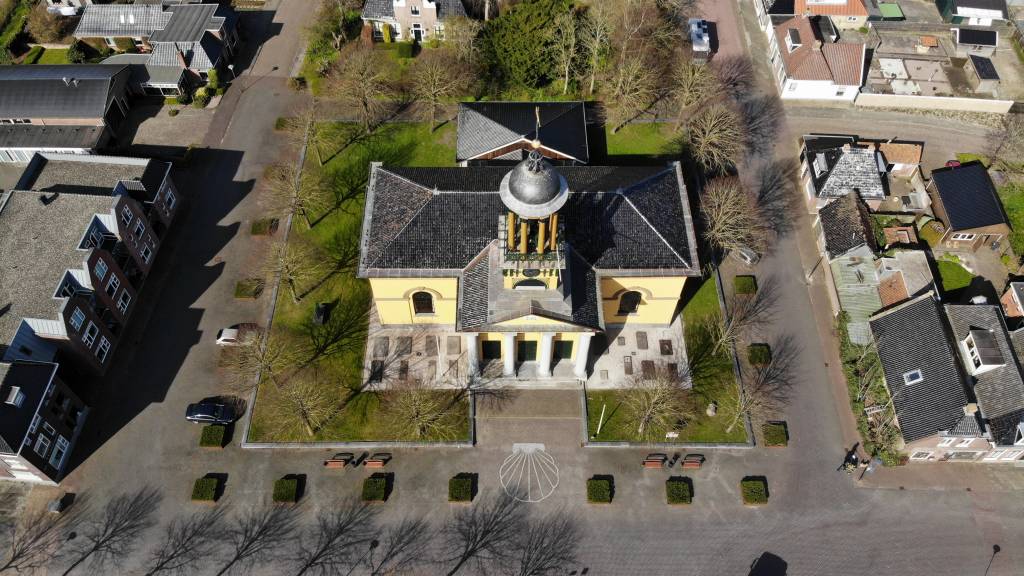 Jabiksskelp geplaatst voor de Groate Kerk
