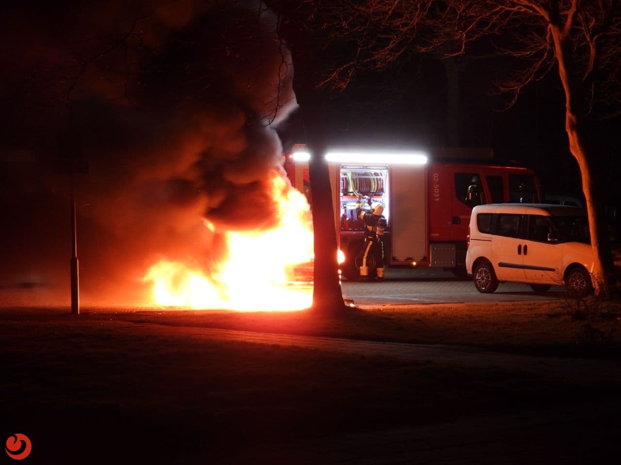 Autobrand in de G. Veenhuizenstraat