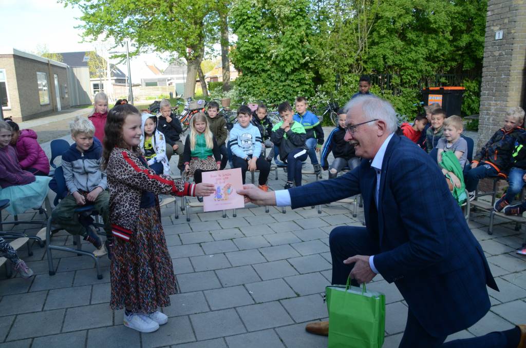 Fijfde Bruno-boeky foor kines fan De Twiner St.-Jabik