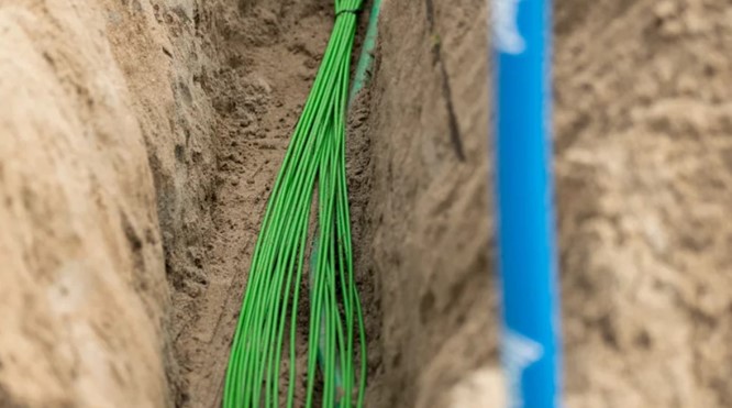 De kernen in gemeente Waadhoeke krijgen glasvezelnetwerk van DELTA Netwerk