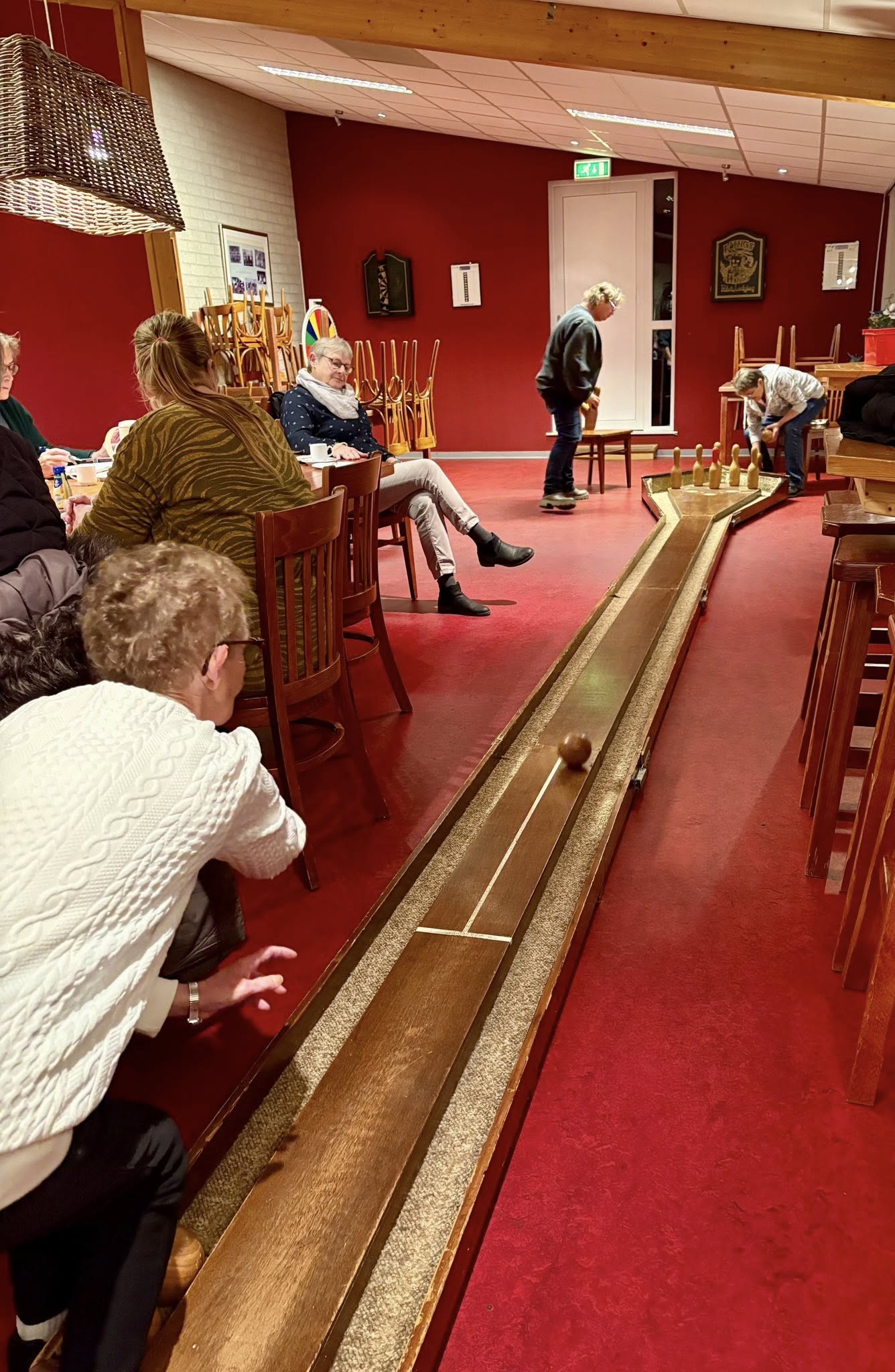 Kegelclub ,, de Trefbal’’ uit St-Jabik 50 jaar oud.