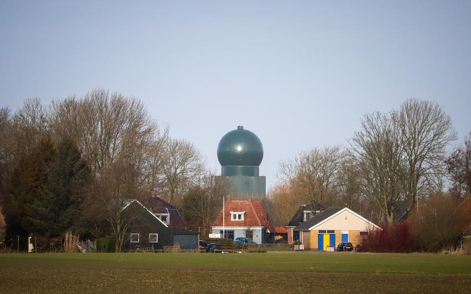 In Wier staat een superradar en toch nemen spookdrones een loopje met Defensie: hoe kan dat?